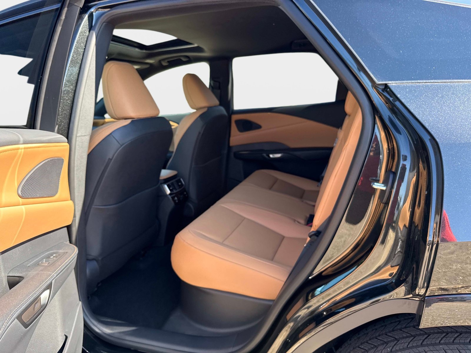 New 2026 Lexus RX 350 FWD image 12