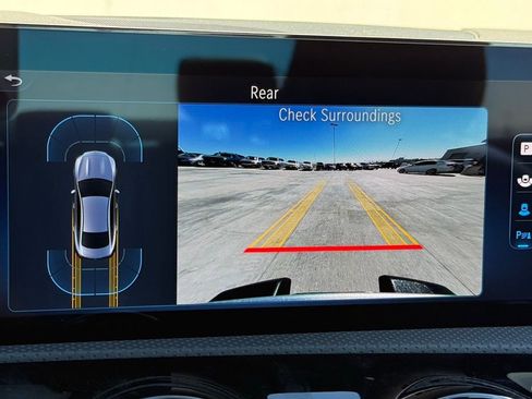 Used 2025 Mercedes-Benz CLA 250 250 image 9