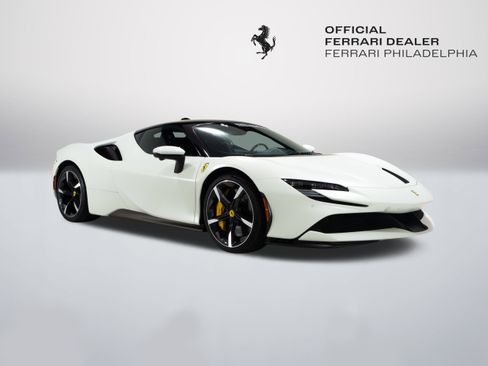 Certified 2022 Ferrari SF90 Stradale AWD/4WD image 1