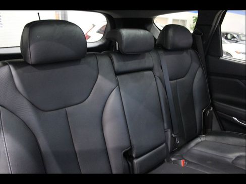 Used 2022 Hyundai Santa Fe Limited AWD/4WD image 16