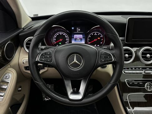 Used 2016 Mercedes-Benz C 300 4MATIC Sedan image 23