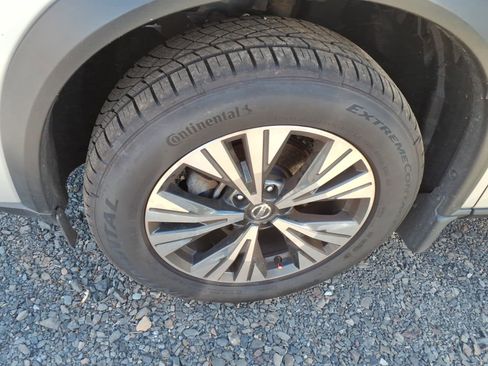 Used 2021 Nissan Rogue SV AWD/4WD image 6