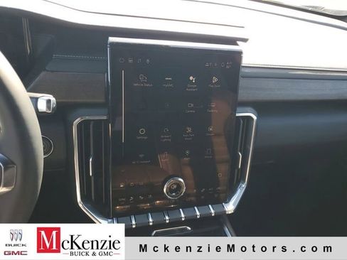 New 2026 GMC Acadia Denali Ultimate FWD image 15