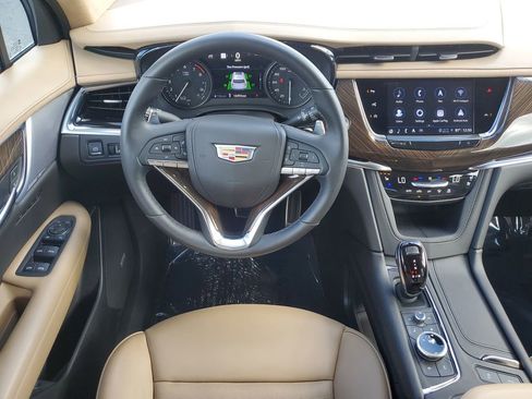 Certified 2024 Cadillac XT6 Sport w/ Platinum Package image 16