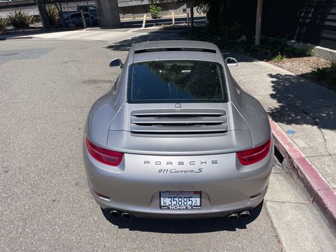 Used 2012 Porsche 911 Carrera S RWD image 16