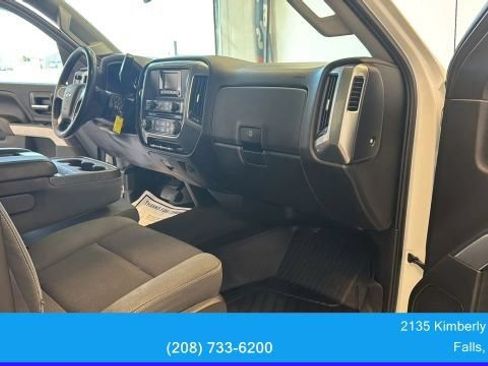 Used 2015 Chevrolet Silverado 2500 LT AWD/4WD image 30