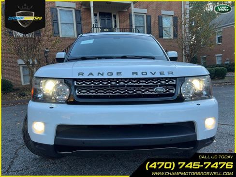 Used 2013 Land Rover Range Rover Sport HSE LUX w/ Luxury Interior Pkg image 4