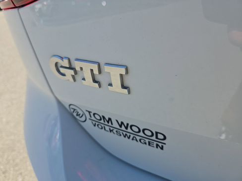 Used 2017 Volkswagen GTI S FWD image 13