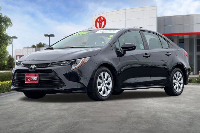 Certified 2024 Toyota Corolla LE FWD image 10