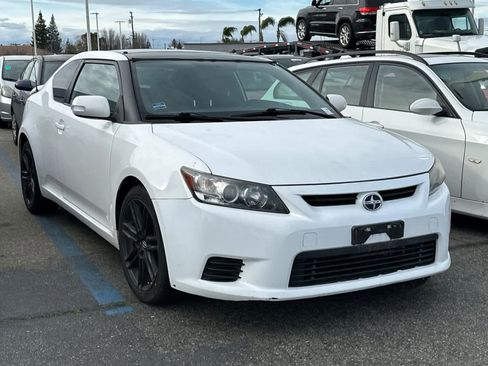 Used 2012 Scion tC image 3