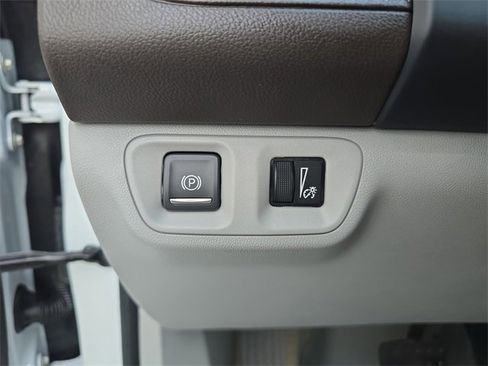 Certified 2020 GMC Acadia SLE image 22