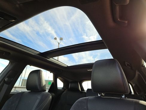 Used 2025 Lexus RX 450h Luxury w/ Convenience Package image 13