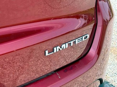 Certified 2025 Jeep Compass Limited AWD/4WD image 11
