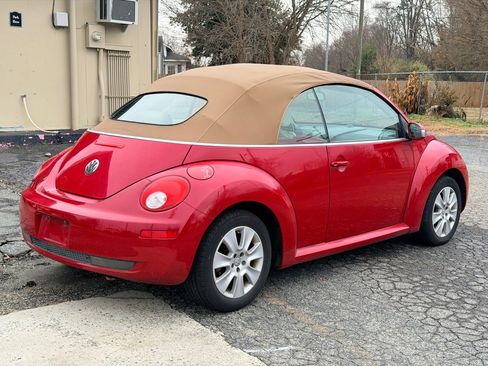 Used 2009 Volkswagen Beetle Convertible image 5