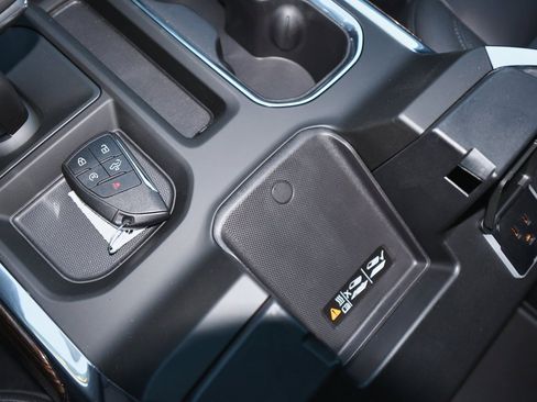 New 2026 GMC Sierra 1500 Elevation image 20