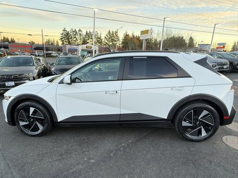 Certified 2025 Hyundai Ioniq 5 SEL image 2
