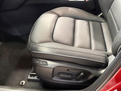 New 2025 MAZDA CX-5 AWD 2.5 S w/ Preferred Package image 16