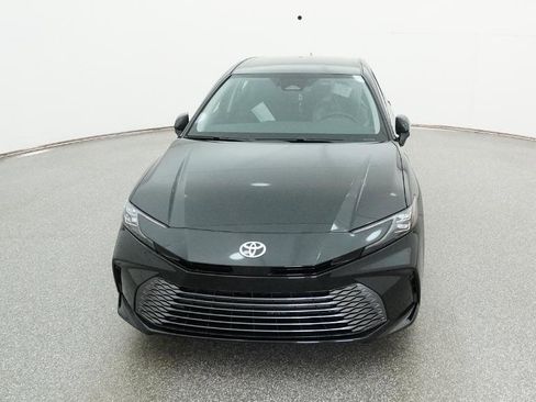 New 2026 Toyota Camry XLE image 15