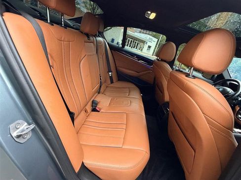 Used 2019 BMW 540i xDrive w/ Convenience Package AWD/4WD image 28