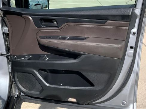 Used 2020 Honda Odyssey EX image 21