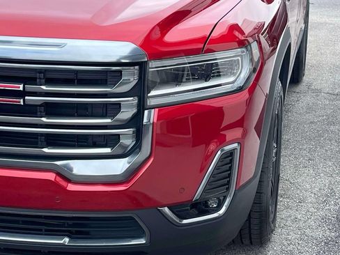 Certified 2021 GMC Acadia AT4 w/ Technology Package AWD/4WD image 9