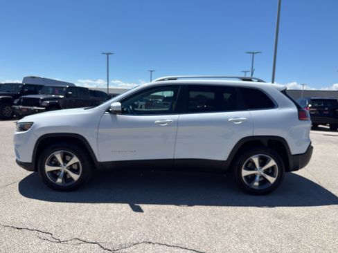 Used 2020 Jeep Cherokee Limited AWD/4WD image 6