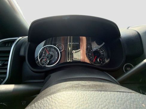 Used 2022 RAM 2500 Big Horn image 37