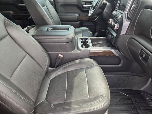 Used 2019 GMC Sierra 1500 SLT AWD/4WD image 13