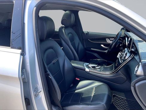 Used 2016 Mercedes-Benz GLC 300 image 7