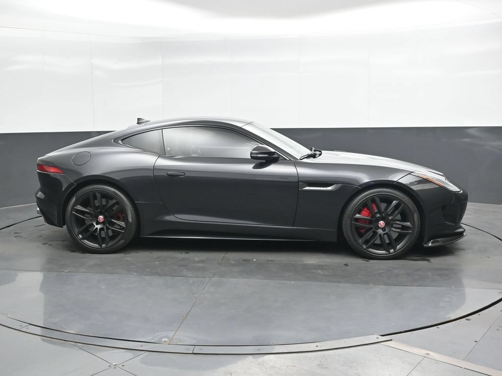 Used 2015 Jaguar F-TYPE R RWD image 3