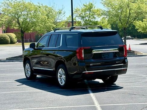 Used 2024 GMC Yukon SLT w/ SLT Luxury Package AWD/4WD image 5