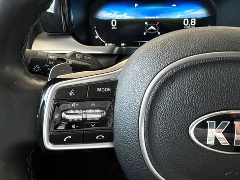 Certified 2021 Kia Sorento SX FWD image 20