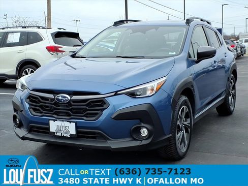 Used 2024 Subaru Crosstrek 2.0i Premium image 2