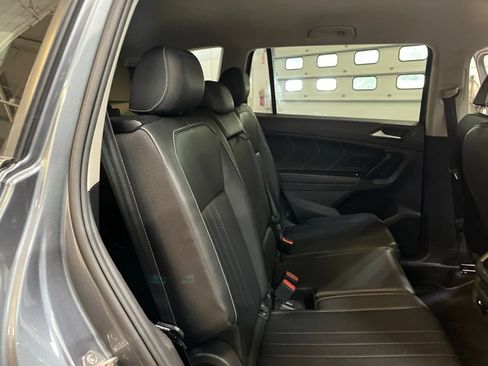 Used 2023 Volkswagen Tiguan SE FWD image 27