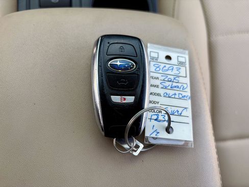 Used 2015 Subaru Outback 2.5i Limited AWD/4WD image 23