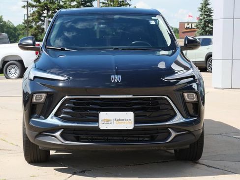 Used 2025 Buick Encore GX Preferred AWD/4WD image 2