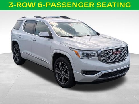 Used 2019 GMC Acadia Denali w/ Technology Package AWD/4WD image 4