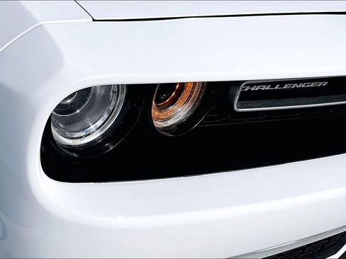 Used 2021 Dodge Challenger R/T RWD image 31