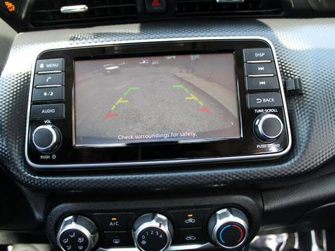 Used 2023 Nissan Kicks S image 28