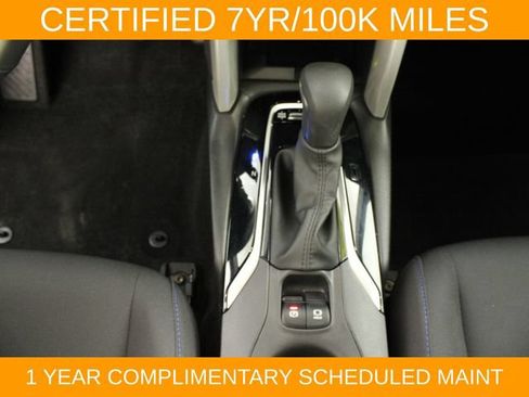 Used 2024 Toyota Corolla Cross AWD Hybrid w/ Moonroof Package image 26