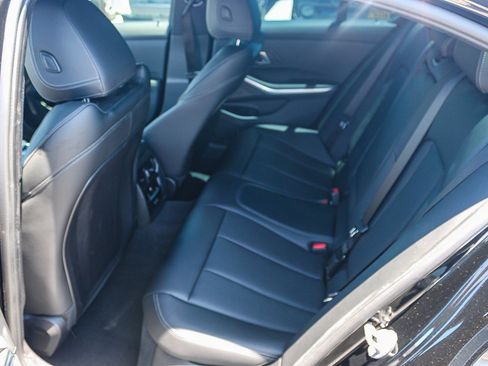 Used 2025 BMW M340i w/ Premium Package RWD image 19