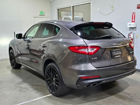 Used 2019 Maserati Levante GTS image 6