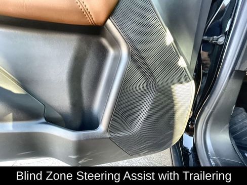 New 2026 GMC Canyon AT4 AWD/4WD image 30