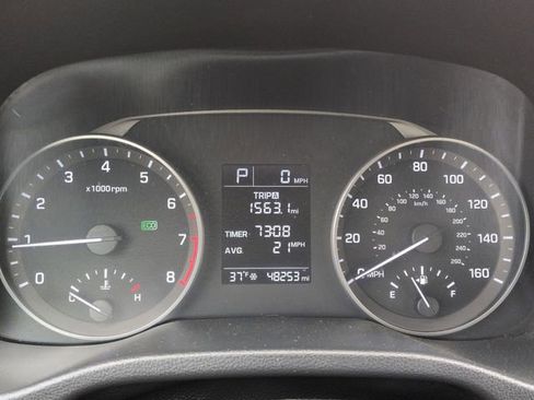 Used 2017 Hyundai Elantra SE w/ Cargo Package image 14