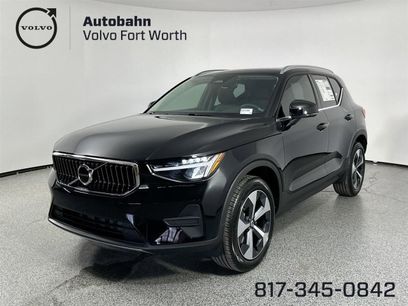 New 2025 Volvo XC40 B5 Core w/ Protection Package Premier