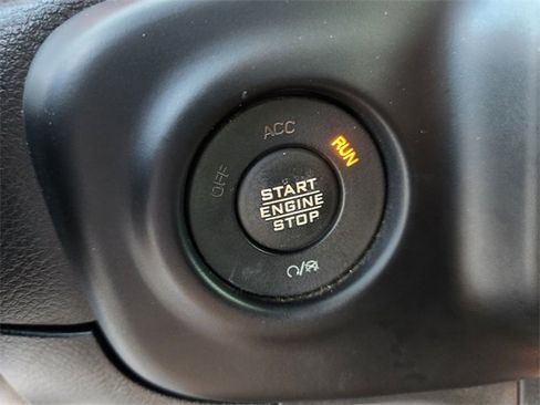 Used 2020 Jeep Gladiator Rubicon AWD/4WD image 8