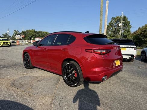 Used 2021 Alfa Romeo Stelvio Ti w/ Premium Package AWD/4WD image 7