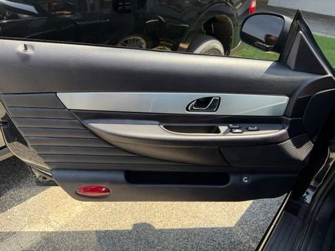 Used 2003 Ford Thunderbird RWD image 8