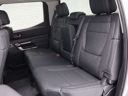 Used 2024 Toyota Tundra Limited image 17