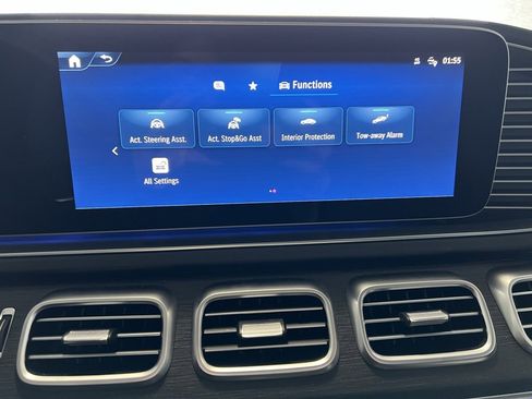 Certified 2025 Mercedes-Benz GLS 580 4MATIC image 23